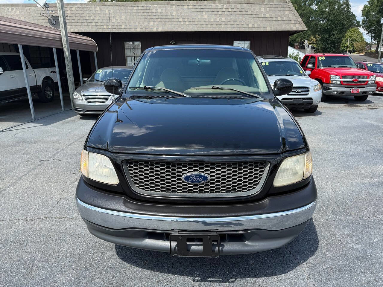 Used 2001 Ford F150 XLT image 8