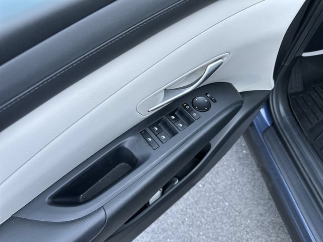 Used 2025 Hyundai Tucson SEL FWD image 14