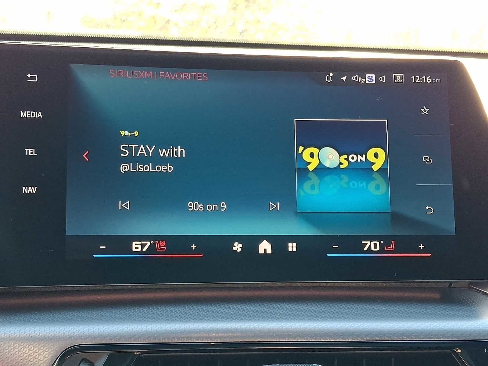 Used 2025 BMW X2 M35i w/ Premium Package image 17