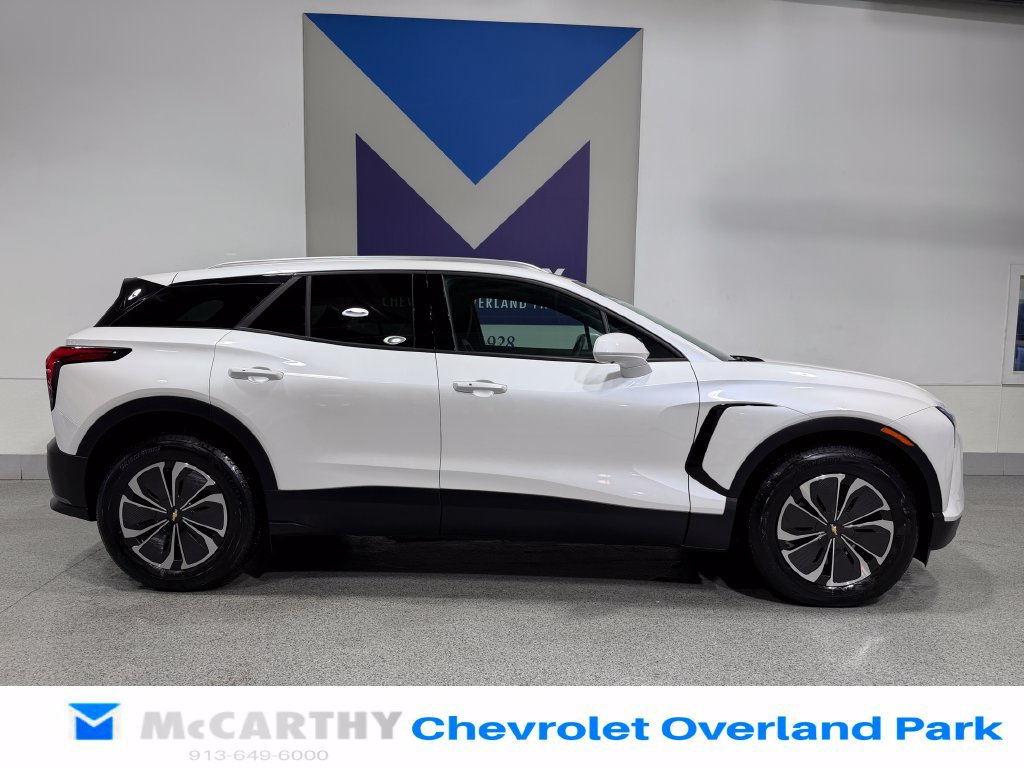 Used 2024 Chevrolet Blazer EV LT AWD/4WD image 4