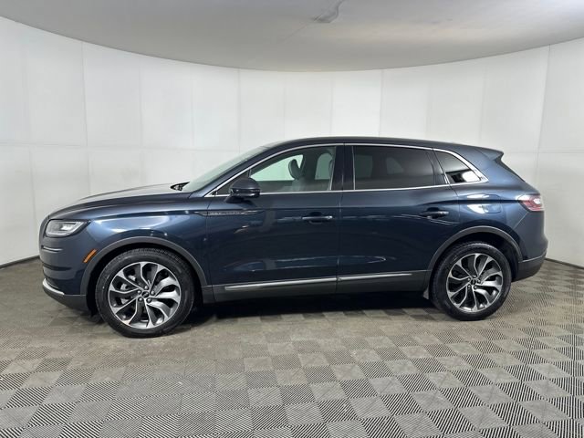 Used 2022 Lincoln Nautilus Reserve image 6