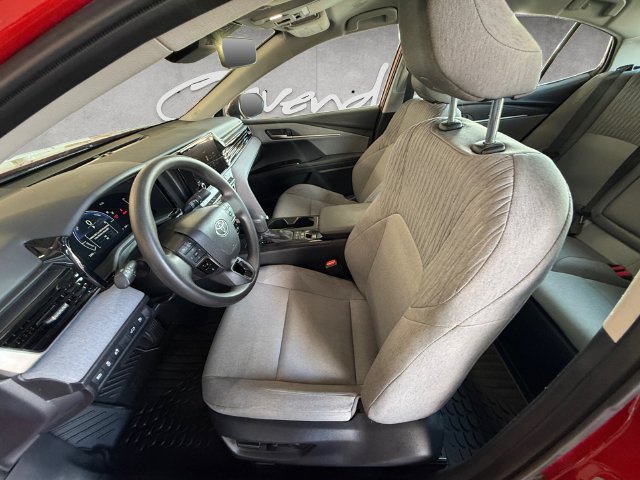 Used 2025 Toyota Camry LE w/ Convenience Package FWD image 19