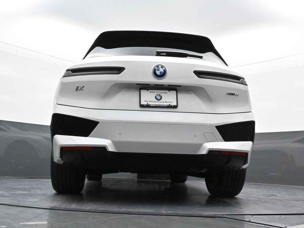 New 2025 BMW iX xDrive50 image 28