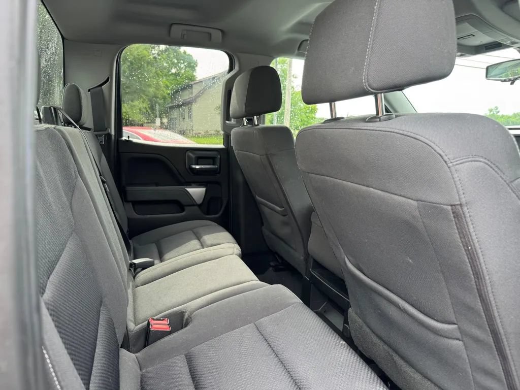 Used 2019 Chevrolet Silverado 1500 LT AWD/4WD image 7