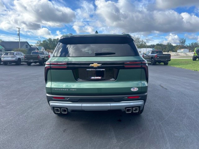 New 2027 Chevrolet Traverse LT w/ Driver Confidence Package AWD/4WD image 5