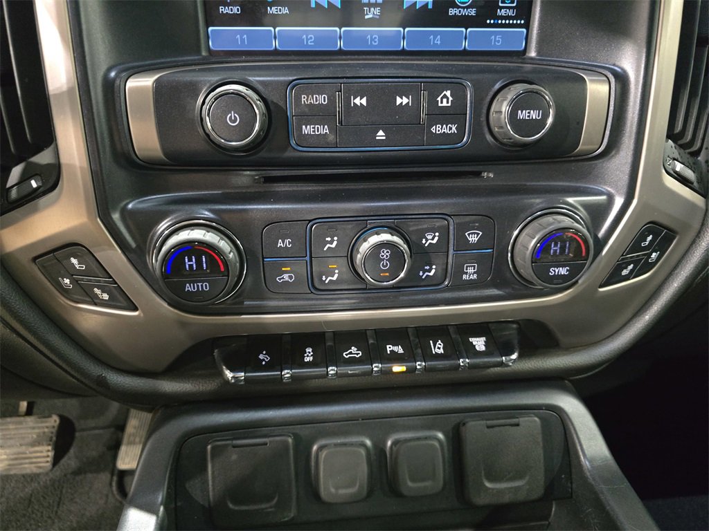 Used 2019 GMC Sierra 3500 Denali w/ Duramax Plus Package image 21