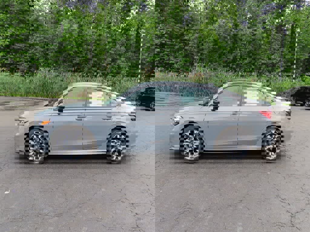 New 2026 Honda Civic Sport Touring image 3