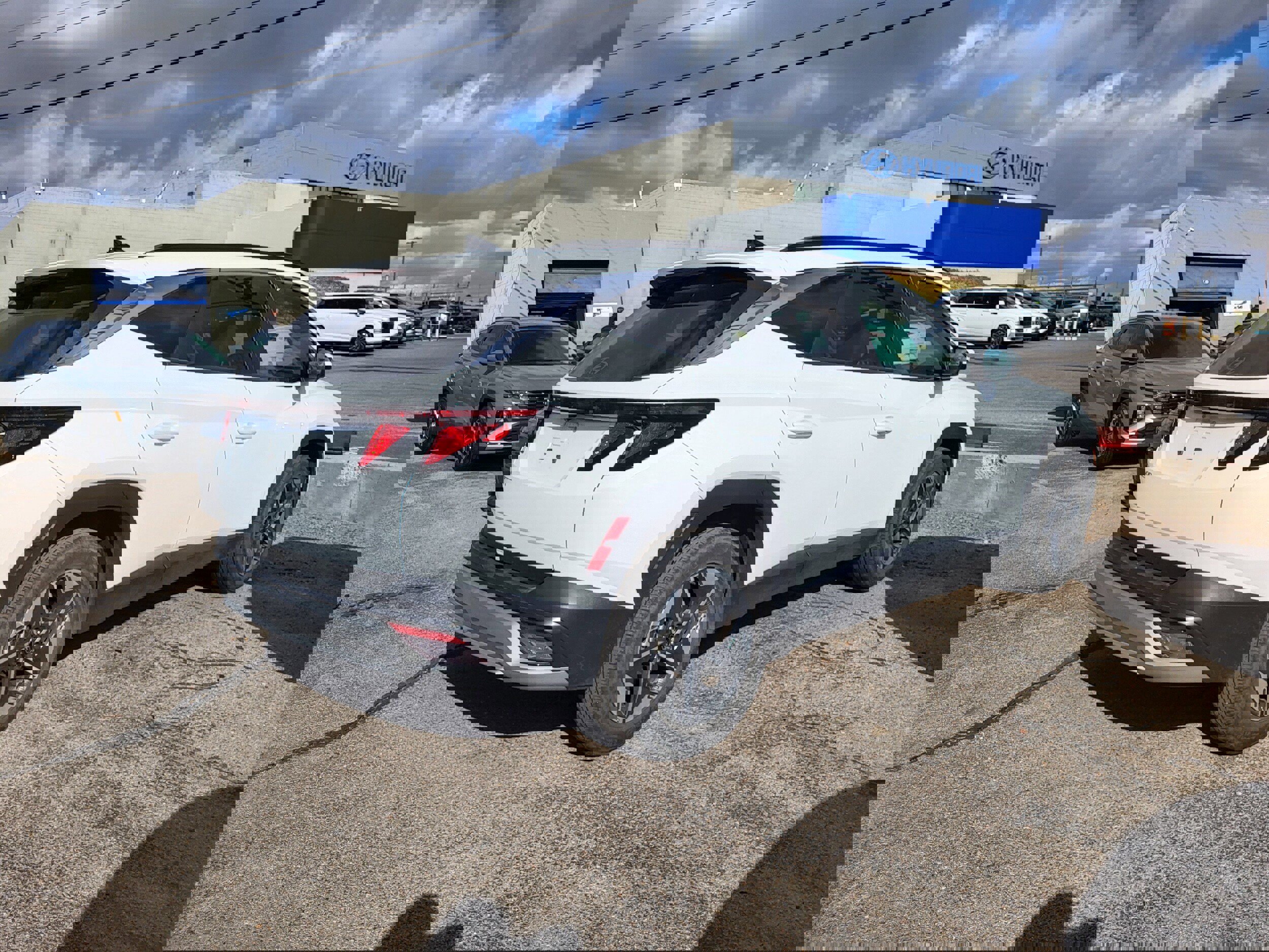 Used 2025 Hyundai Tucson SEL image 16