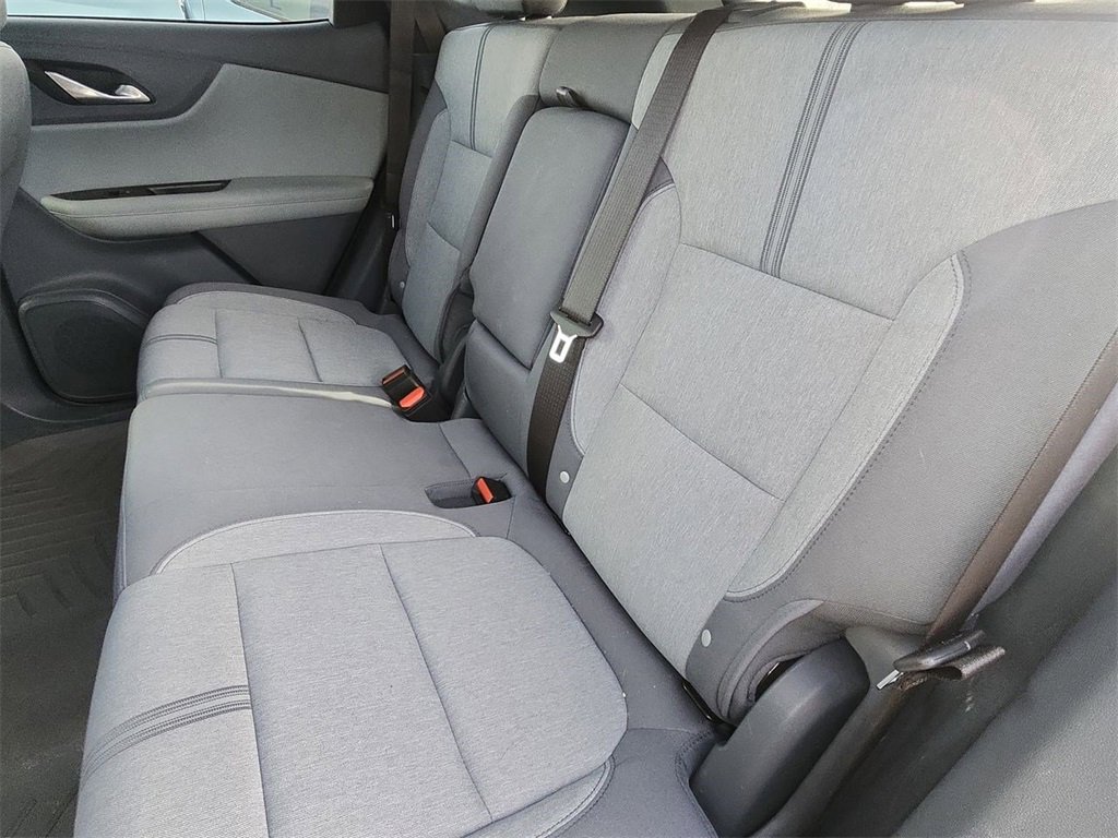 Used 2022 Chevrolet Blazer LT w/ LPO, Black Grille Bar Package image 23