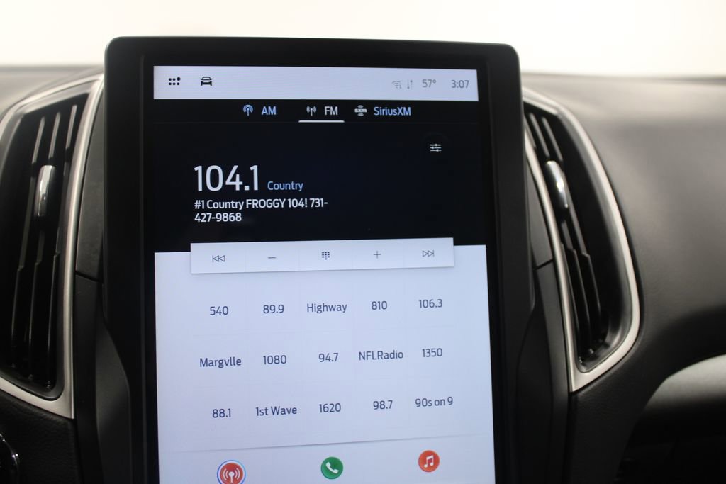 Used 2024 Ford Edge SE image 43