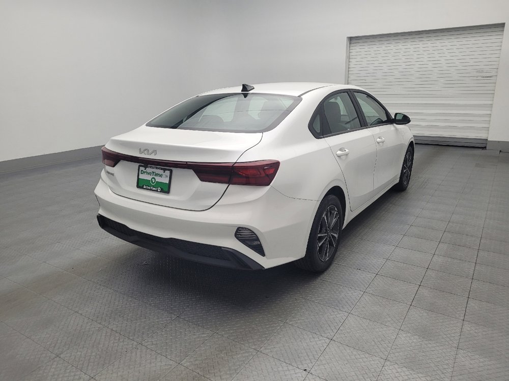 Used 2024 Kia Forte LXS image 9