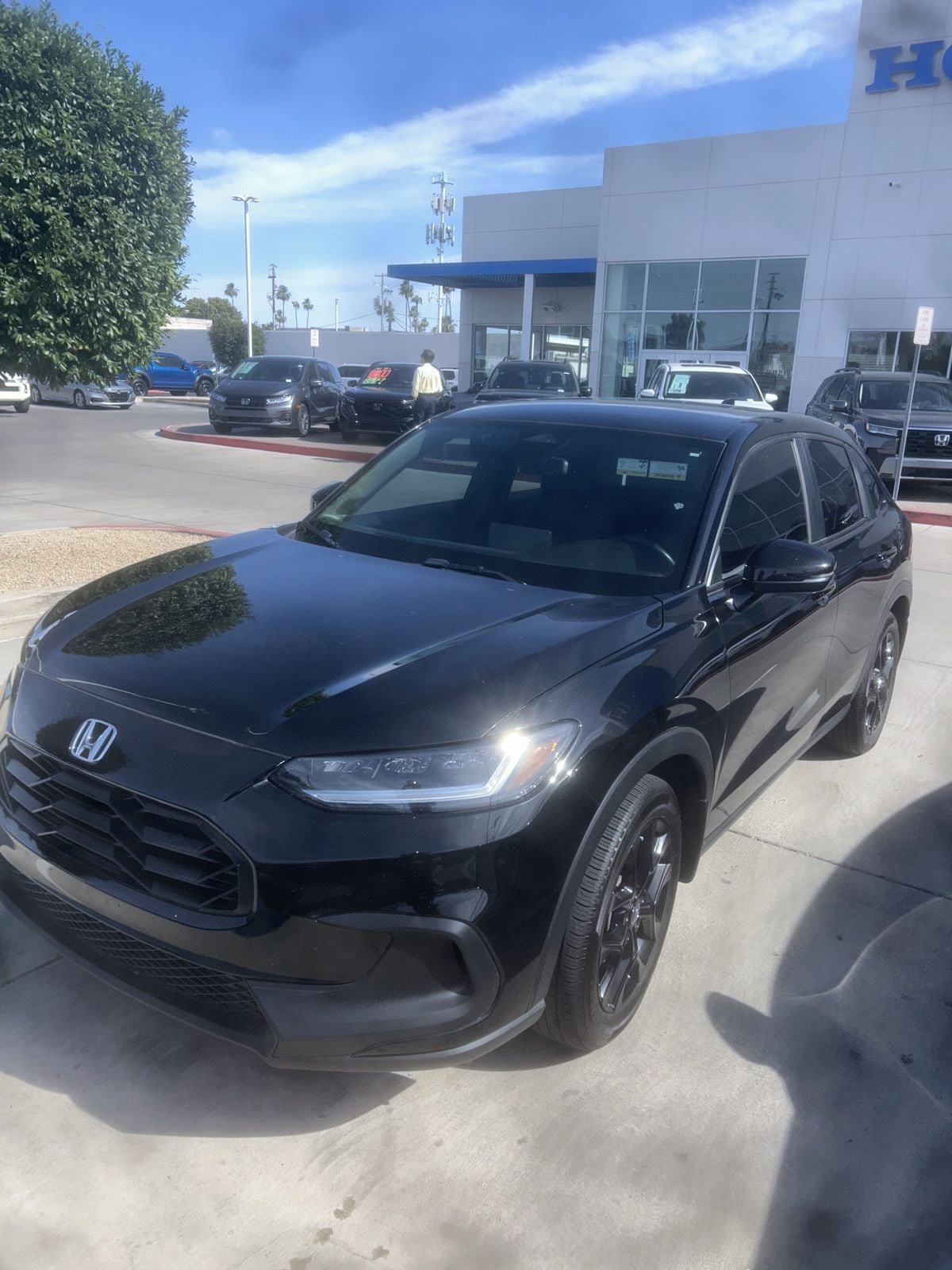 Used 2024 Honda HR-V Sport image 3