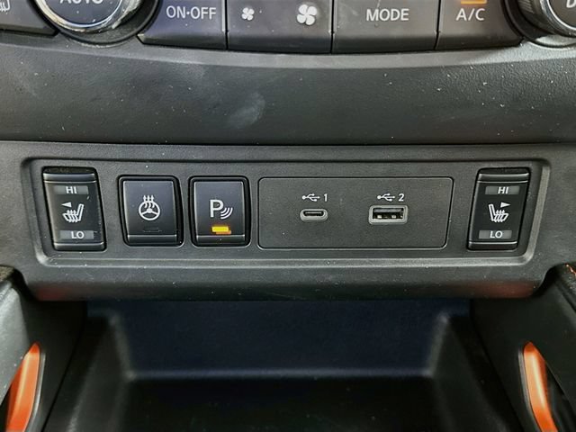 Used 2022 Nissan Frontier PRO-4X AWD/4WD image 19