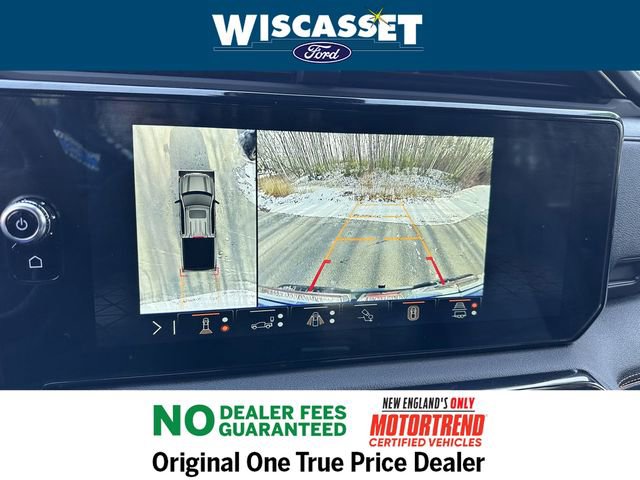 Used 2024 GMC Sierra 1500 AT4 w/ Technology Package image 11