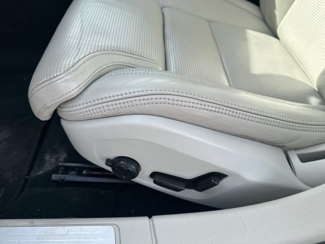 Used 2019 Volvo S60 T8 Inscription AWD/4WD image 16