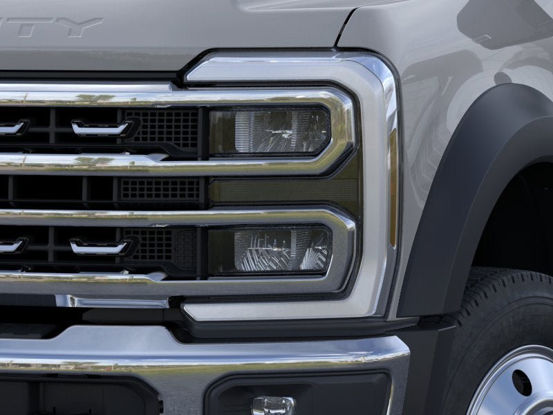 New 2026 Ford F550 4x4 Crew Cab image 18