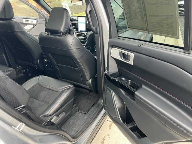 Used 2023 Ford Explorer ST w/ Equipment Group 401A image 27