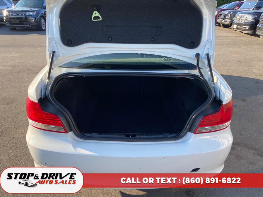 Used 2011 BMW 128i Coupe image 20