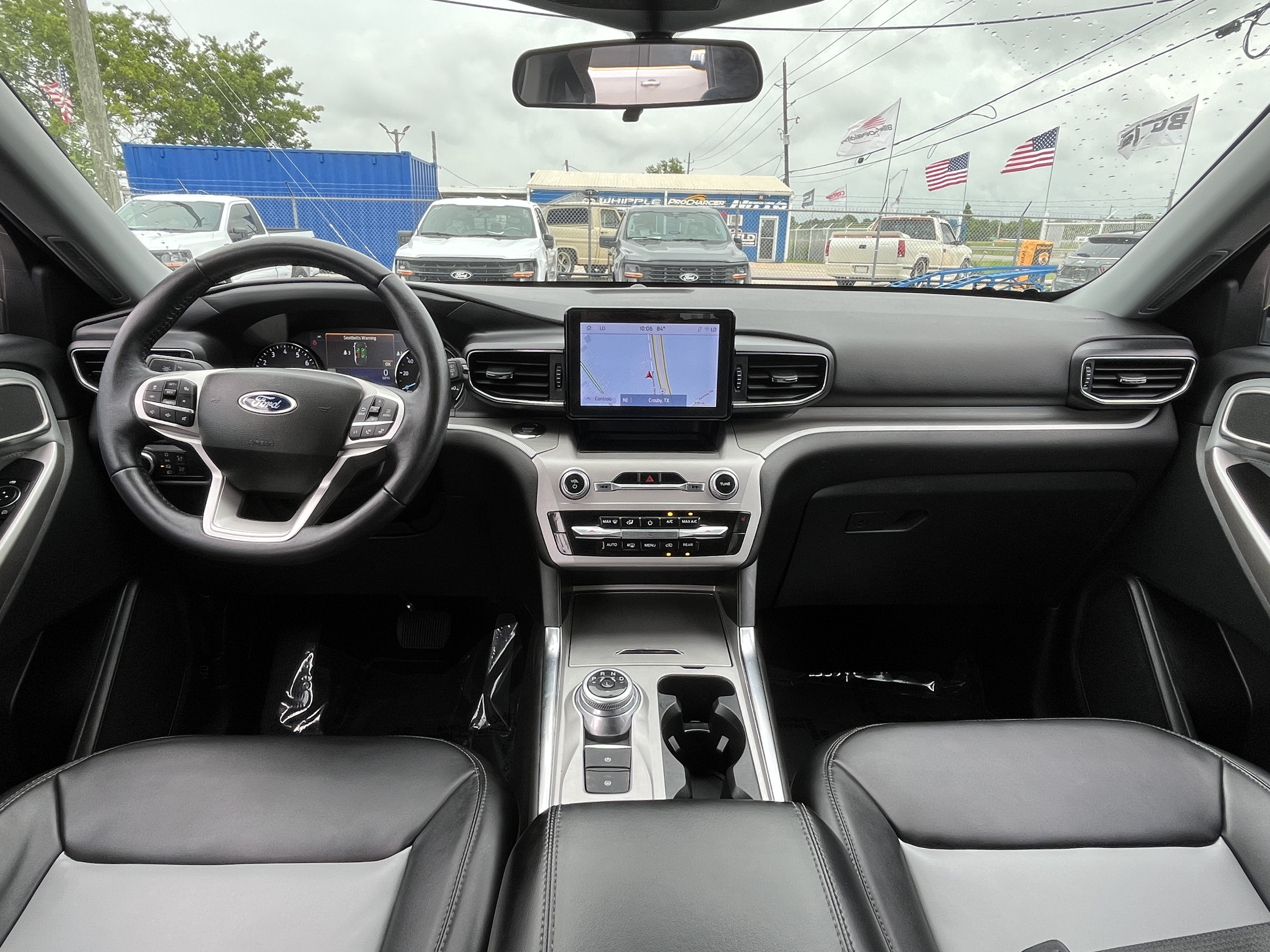 Used 2023 Ford Explorer XLT w/ Equipment Group 202A RWD image 32