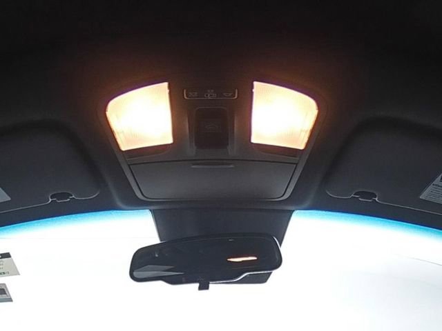 Used 2020 Hyundai Veloster 2.0 Premium image 23