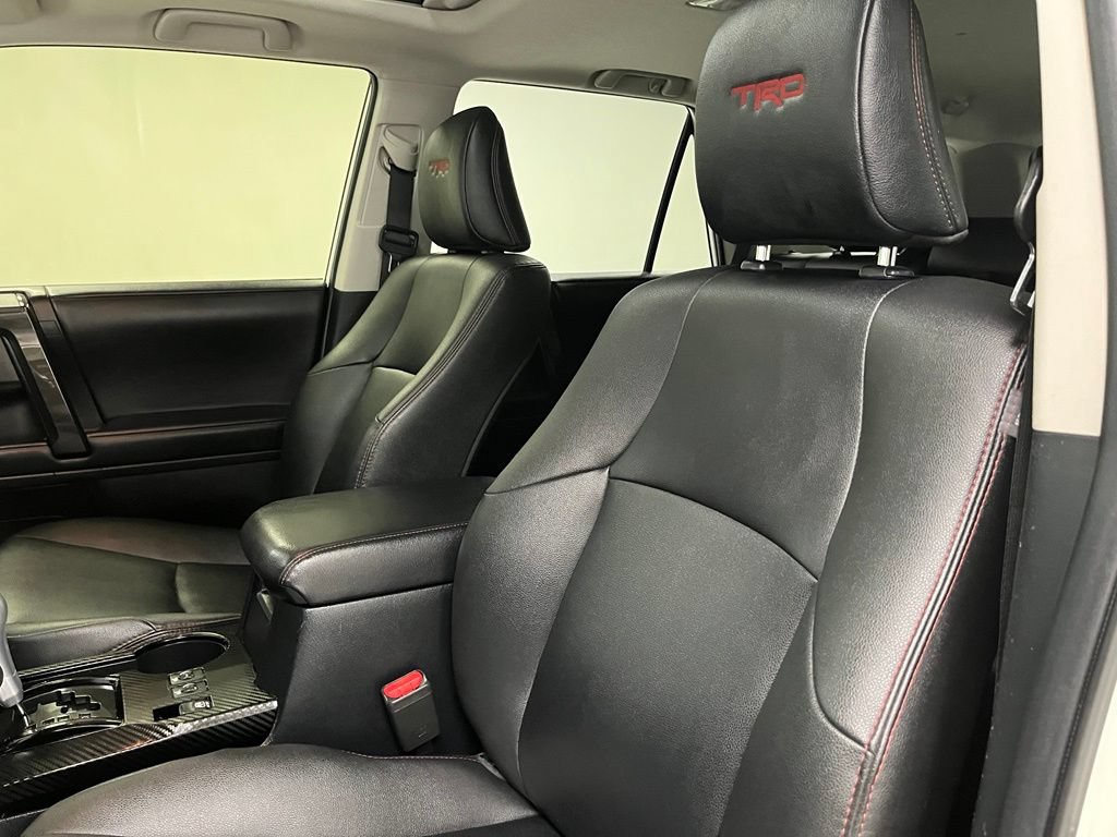 Used 2022 Toyota 4Runner TRD Off-Road Premium AWD/4WD image 22