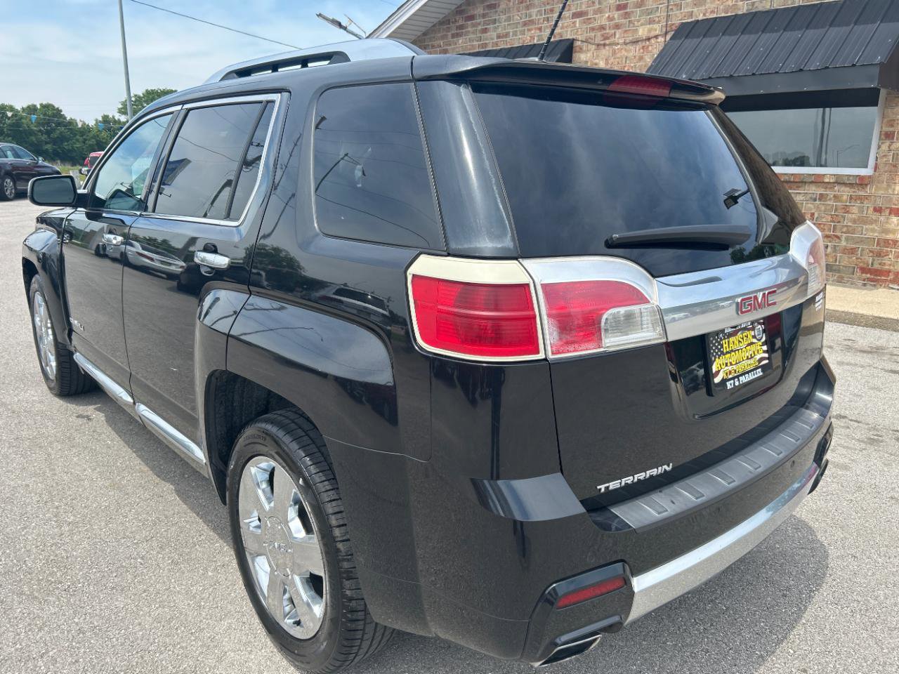 Used 2015 GMC Terrain Denali FWD image 9
