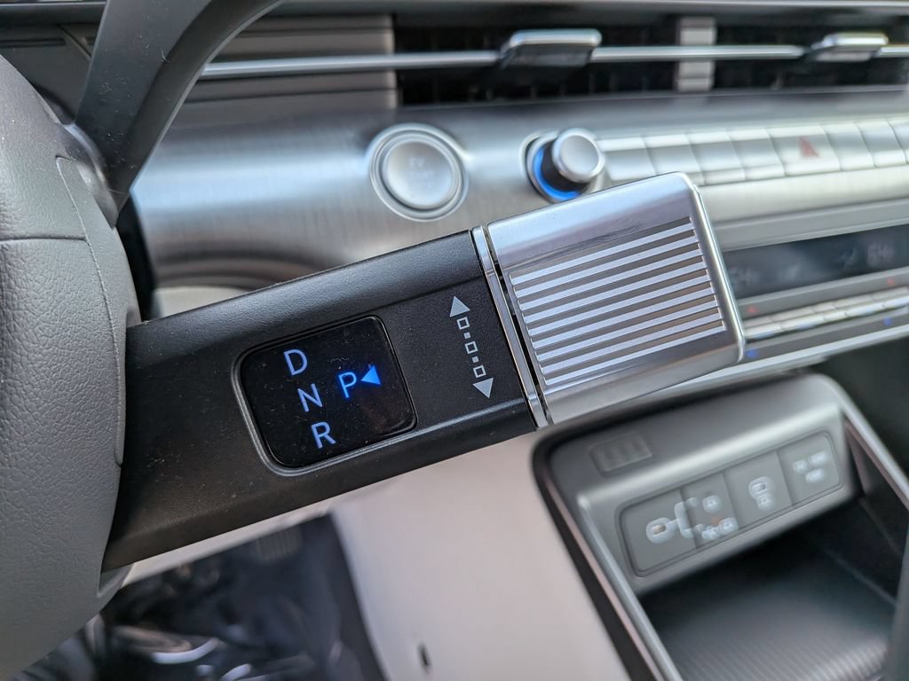 Certified 2024 Hyundai Kona SEL FWD image 23