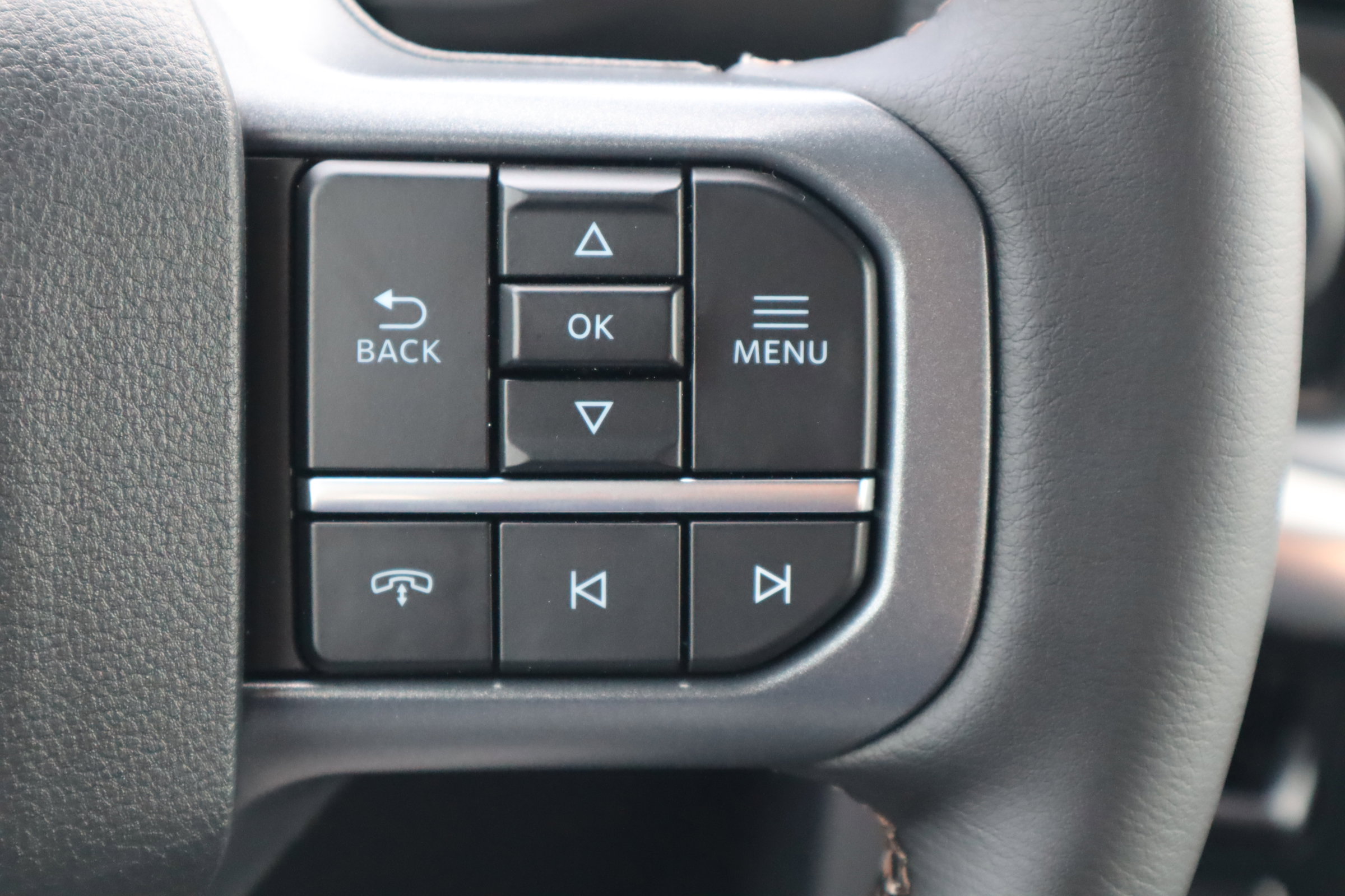 New 2025 Ford F150 Lariat w/ Equipment Group 502A High image 21