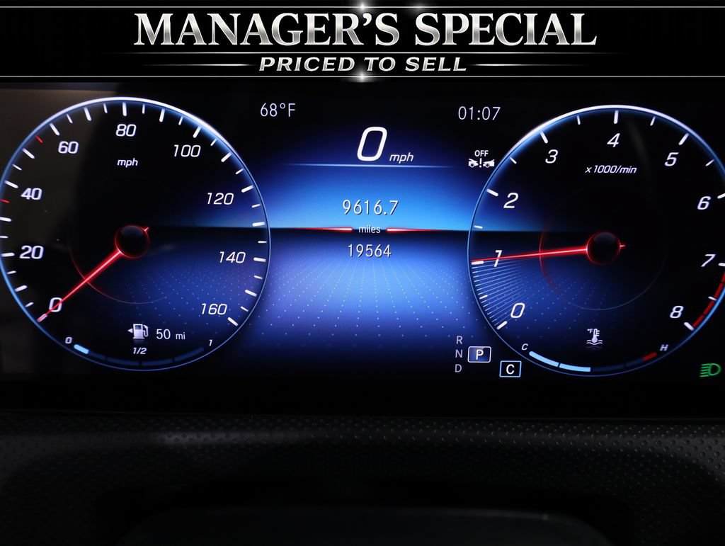 Used 2022 Mercedes-Benz CLA 250 4MATIC image 19