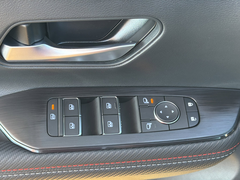 New 2026 Nissan Kicks SR w/ SR Premium Package image 18