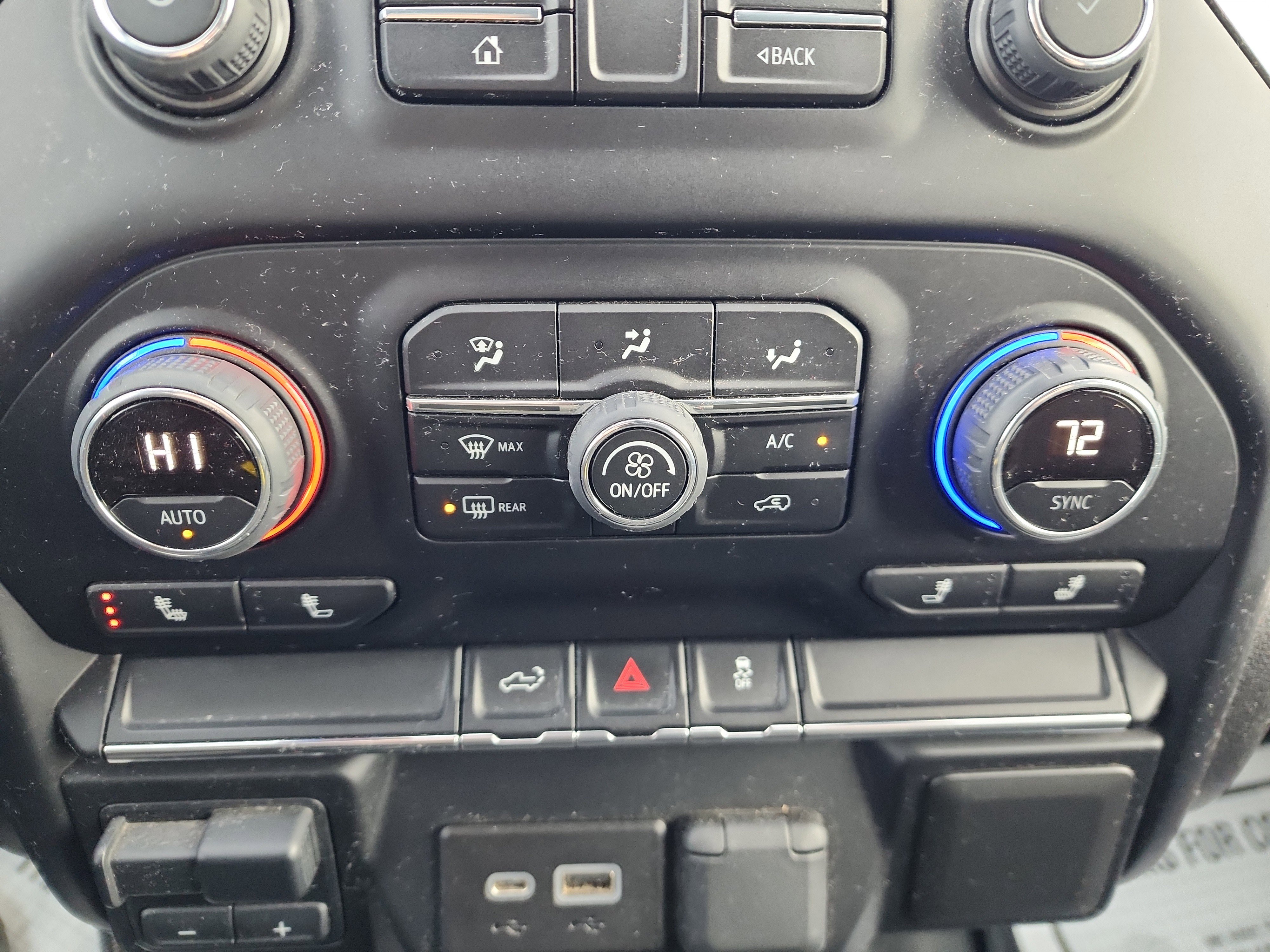 Certified 2022 Chevrolet Silverado 2500 LT w/ Convenience Package image 15
