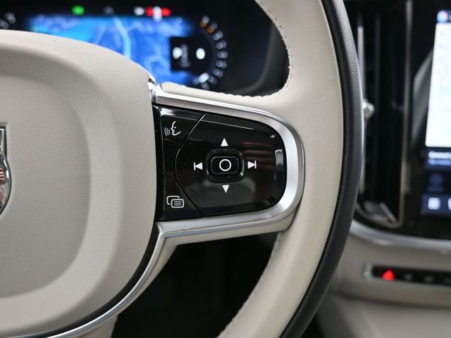 Used 2024 Volvo S60 B5 Plus image 24