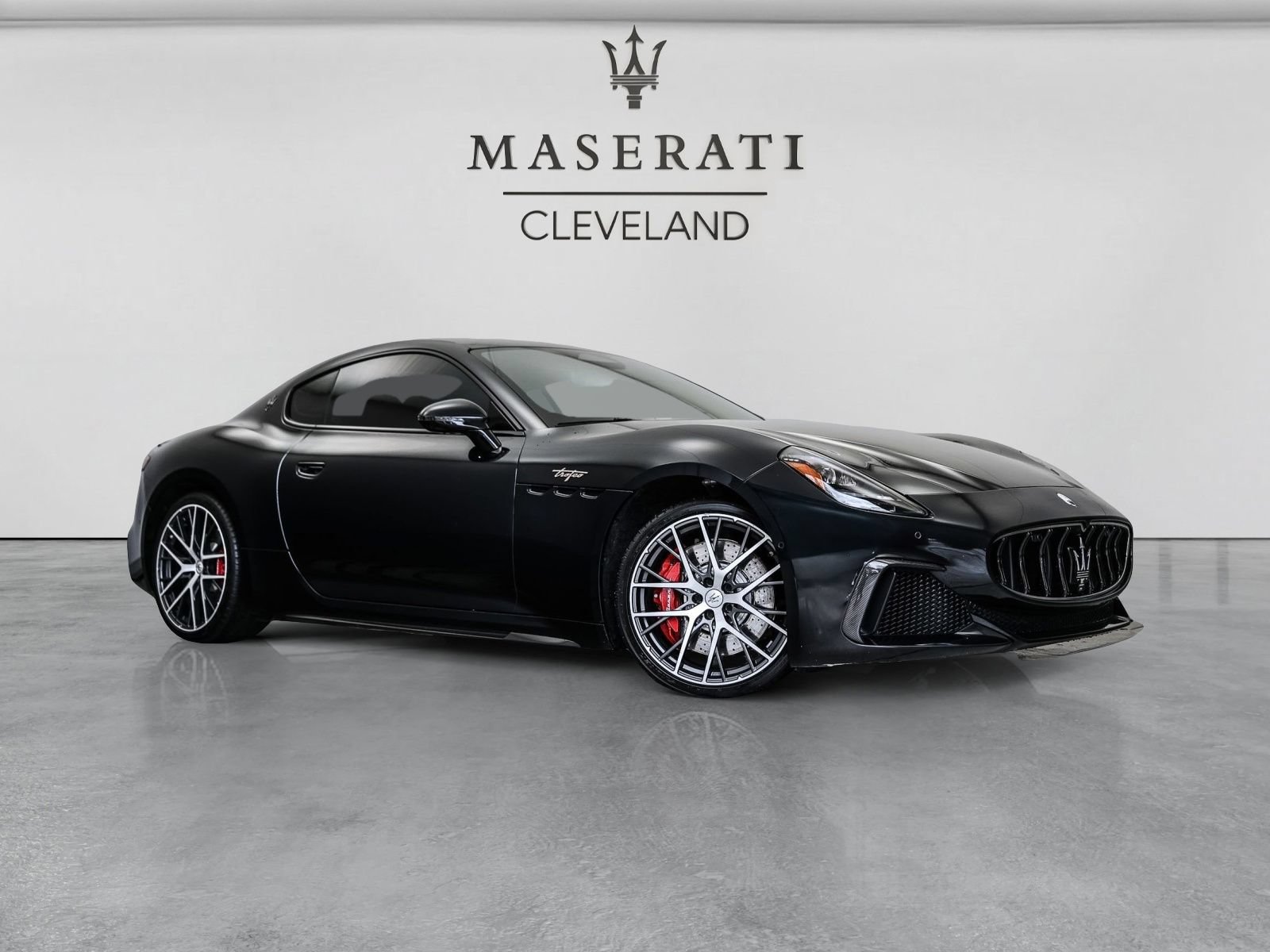 Used 2024 Maserati GranTurismo Trofeo AWD/4WD video 1