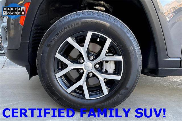 Certified 2025 Jeep Grand Cherokee Limited w/ Trailer Tow Package image 8
