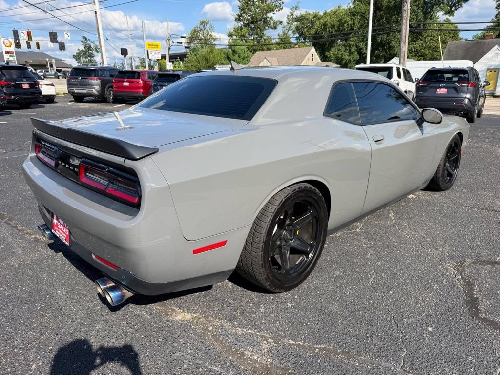 Used 2017 Dodge Challenger R/T Plus RWD image 5