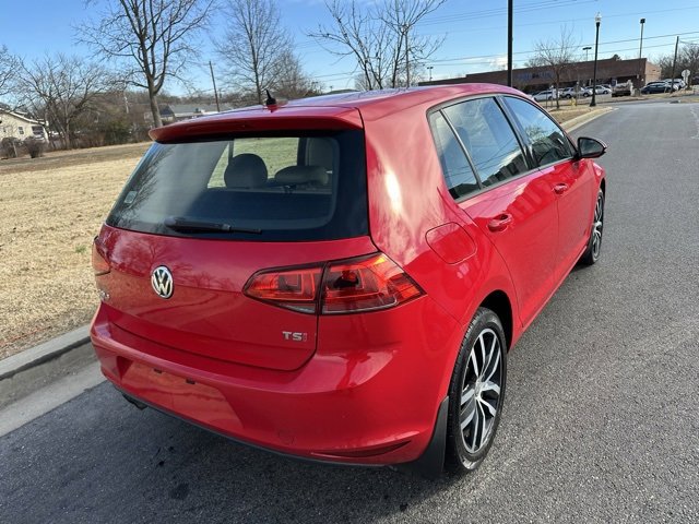 Used 2016 Volkswagen Golf S image 20