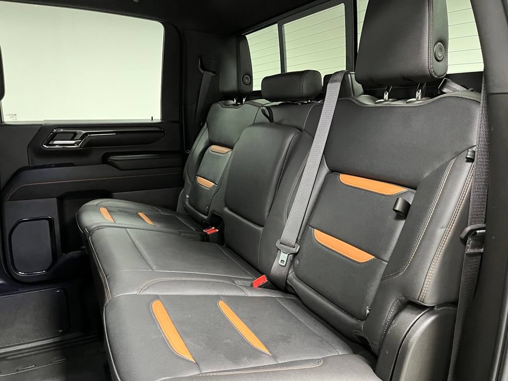 Used 2024 GMC Sierra 3500 AT4 w/ Technology Package AWD/4WD image 43