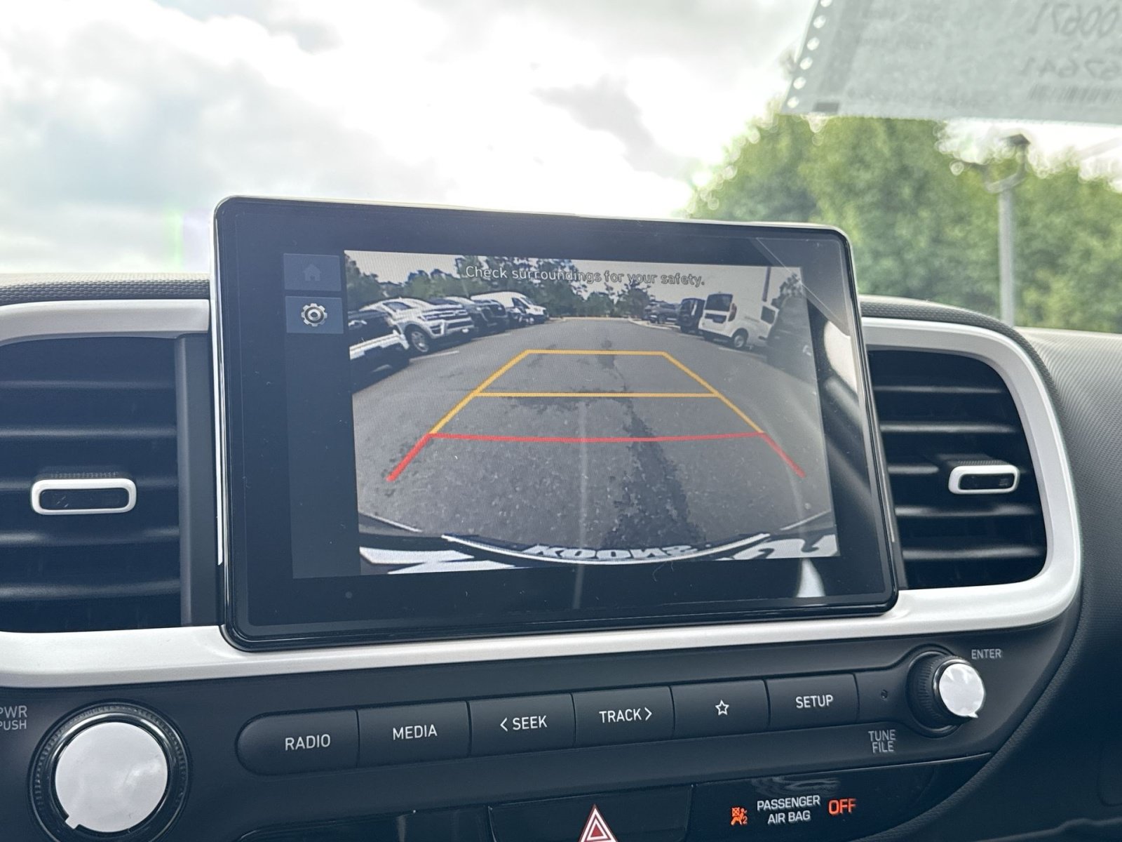 New 2026 Hyundai Venue SEL FWD image 19