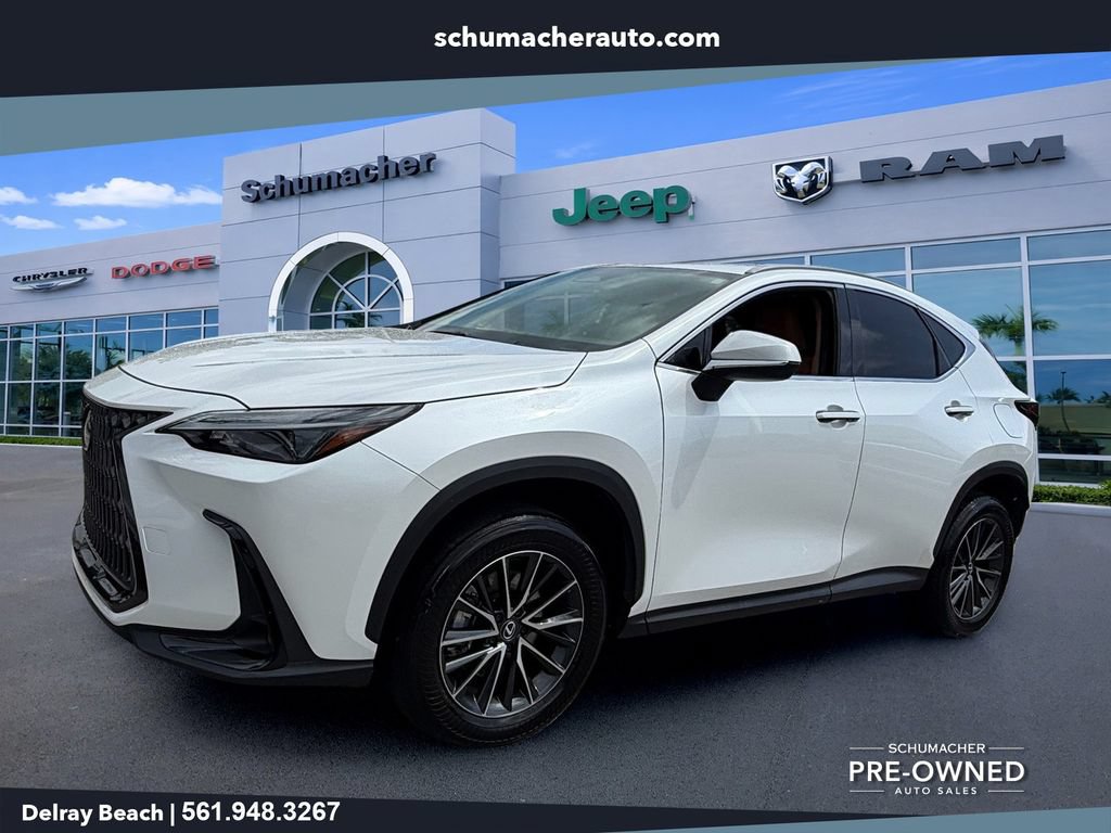 Used 2024 Lexus NX 250 FWD w/ Towing Package (2000 Lbs) image 3