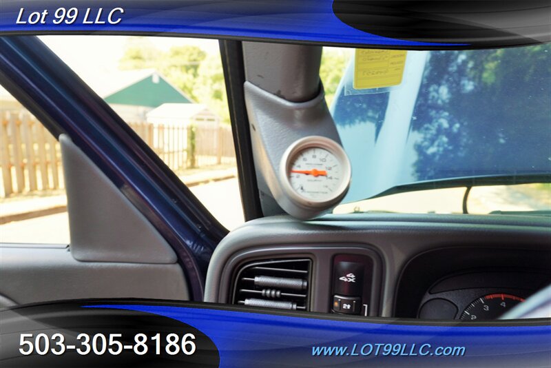Used 2005 Chevrolet Silverado 2500 LT w/ Heavy-Duty Power Package AWD/4WD image 30