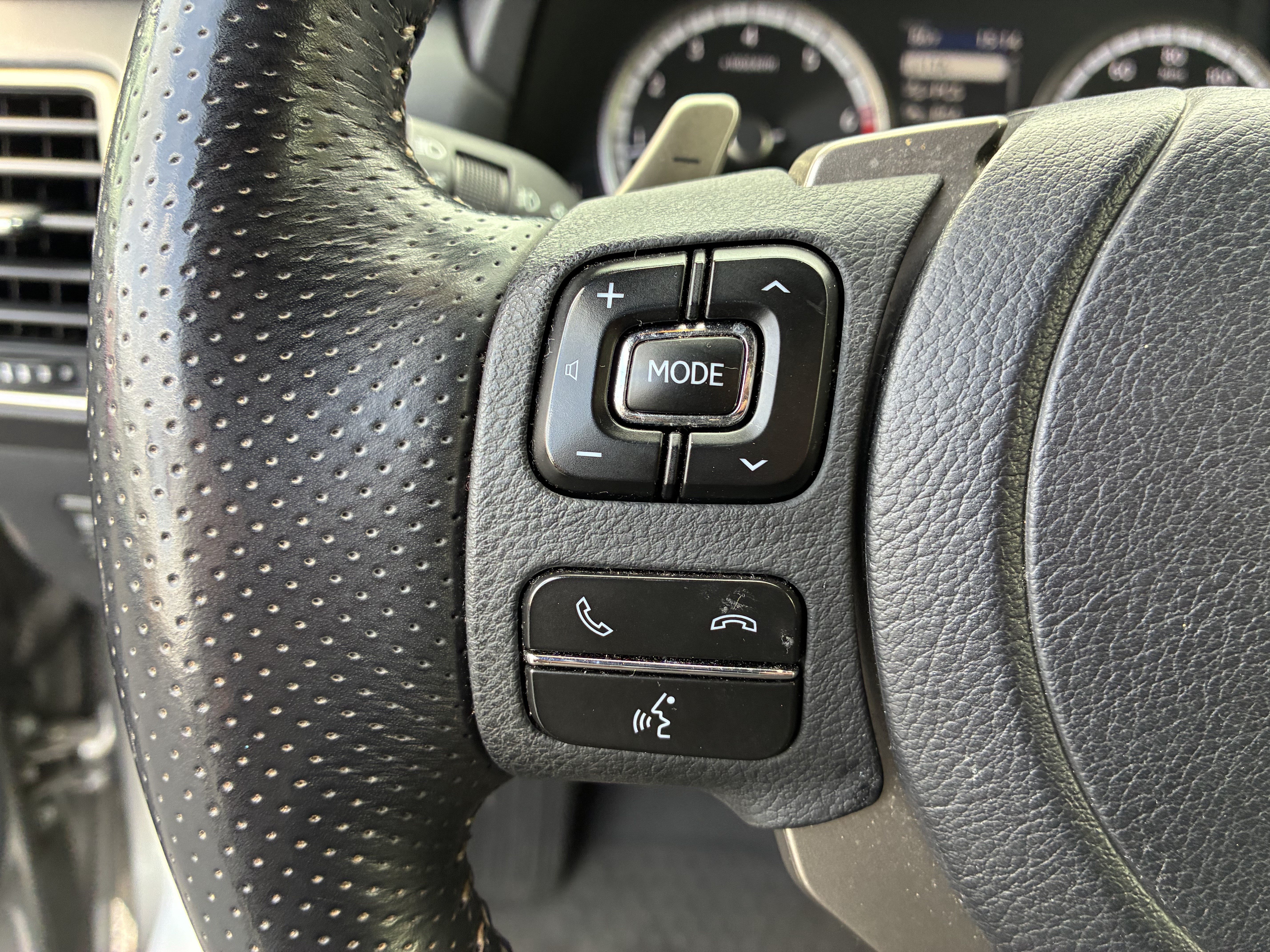 Used 2021 Lexus NX 300 F Sport w/ Accessory Package 2 FWD image 31
