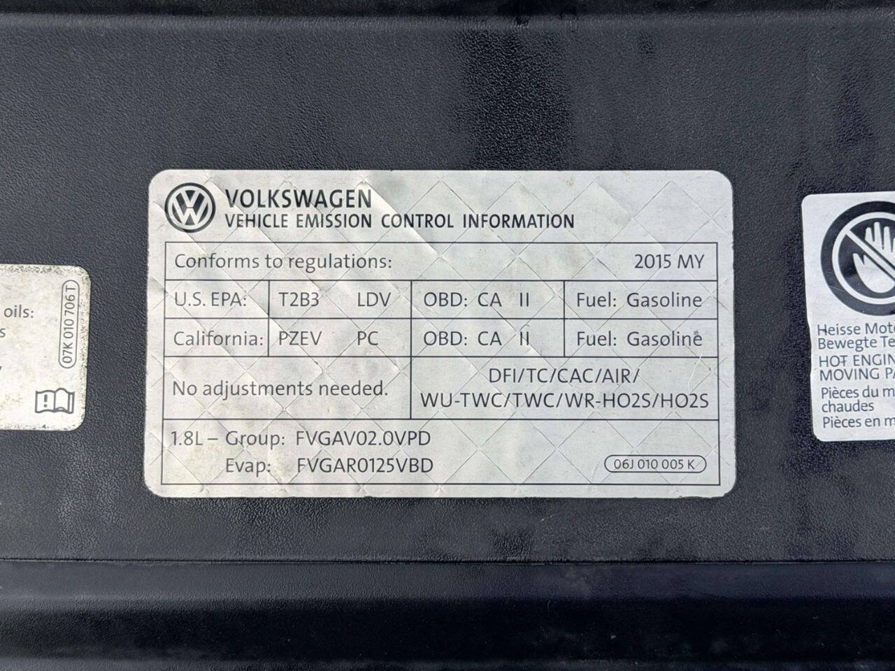 Used 2015 Volkswagen Passat 1.8T SE FWD image 14