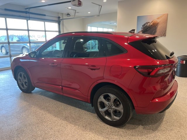 Used 2023 Ford Escape ST-Line w/ Tech Pack #1 image 4