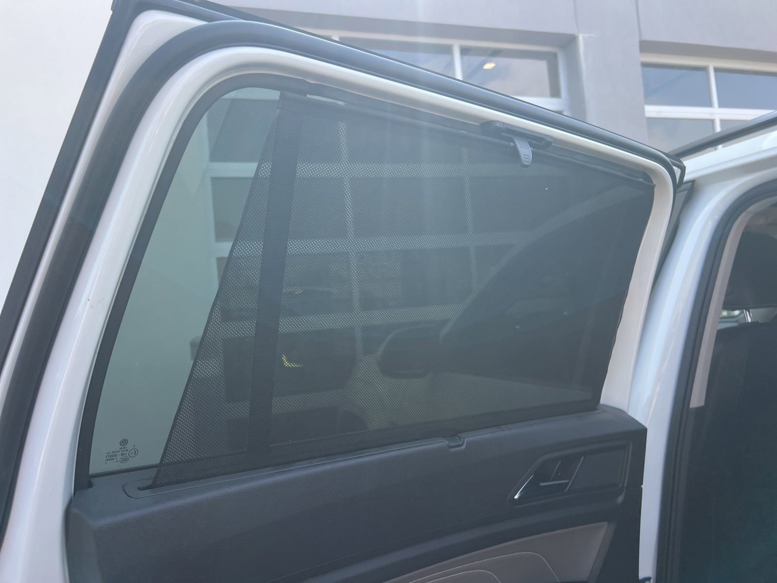 Used 2021 Volkswagen Atlas SE w/ Panoramic Sunroof Package image 35