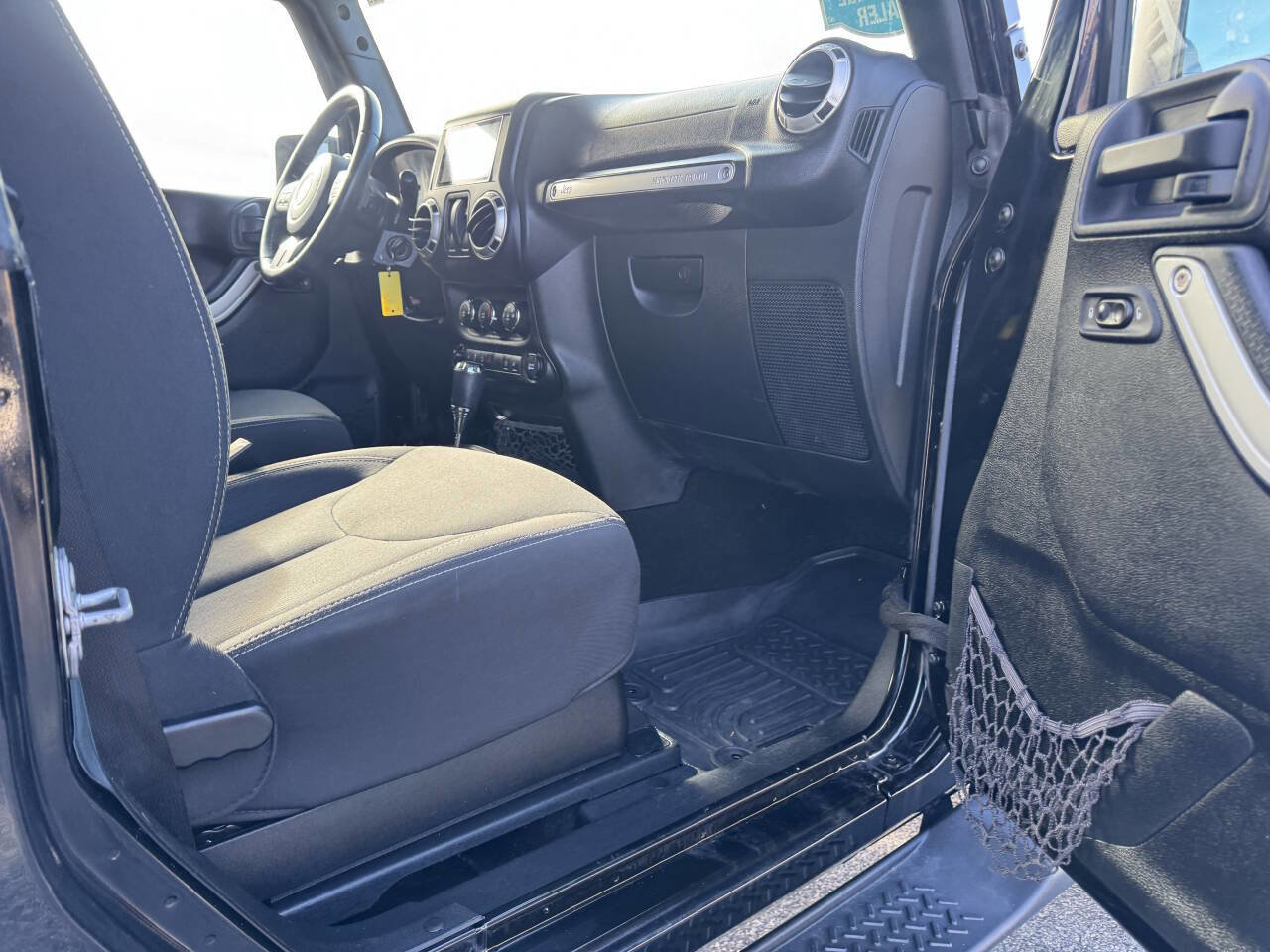 Used 2016 Jeep Wrangler Sahara w/ Dual Top Group image 30