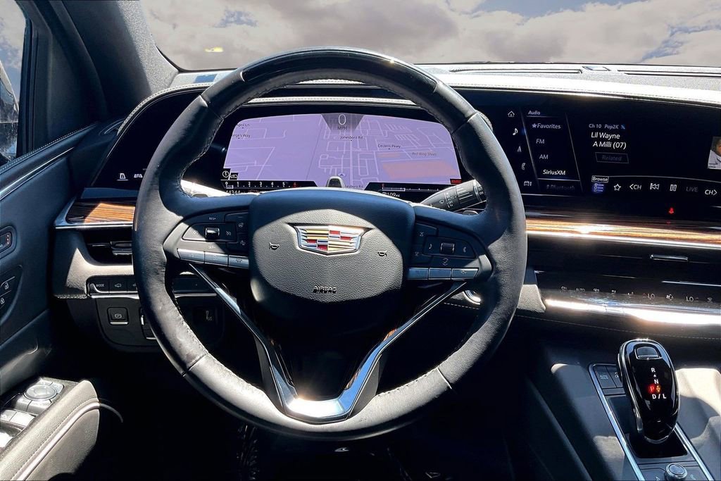 Used 2024 Cadillac Escalade ESV Premium Luxury w/ Performance Package RWD image 8