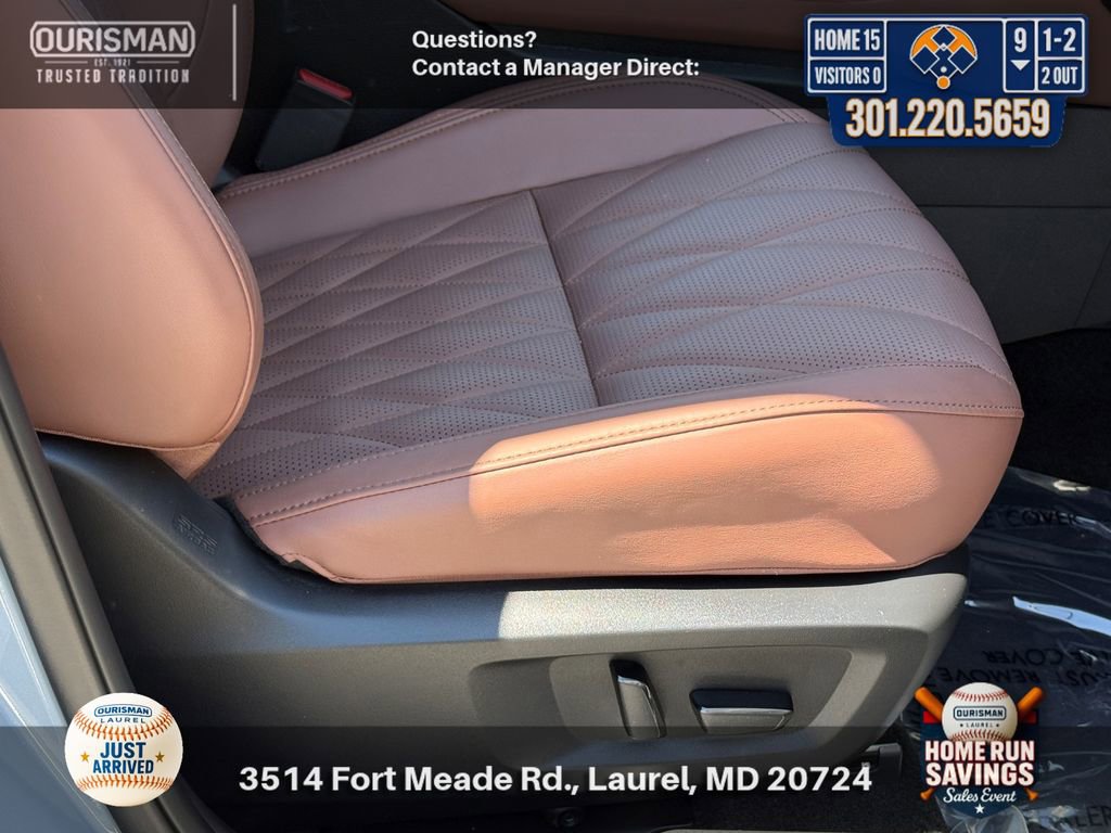 Used 2025 Mitsubishi Outlander SEL AWD/4WD image 10