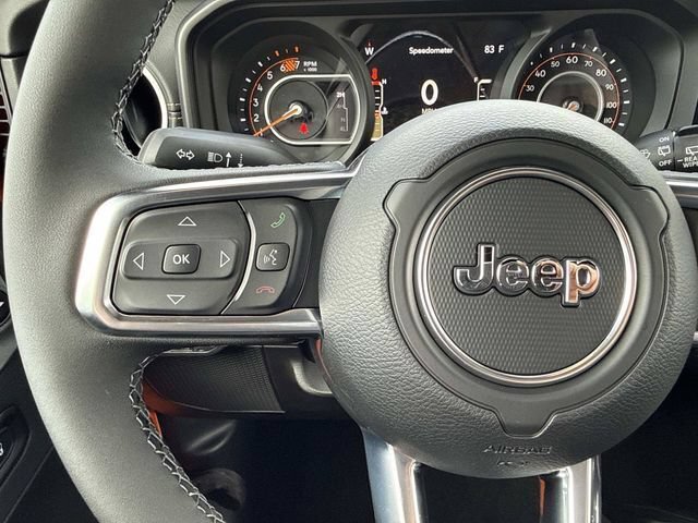 New 2026 Jeep Wrangler Unlimited Sahara w/ Whitecap Package AWD/4WD image 15