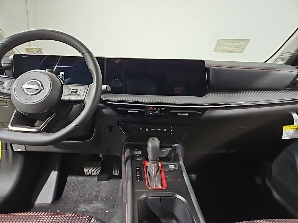 New 2025 Nissan Kicks SR image 12