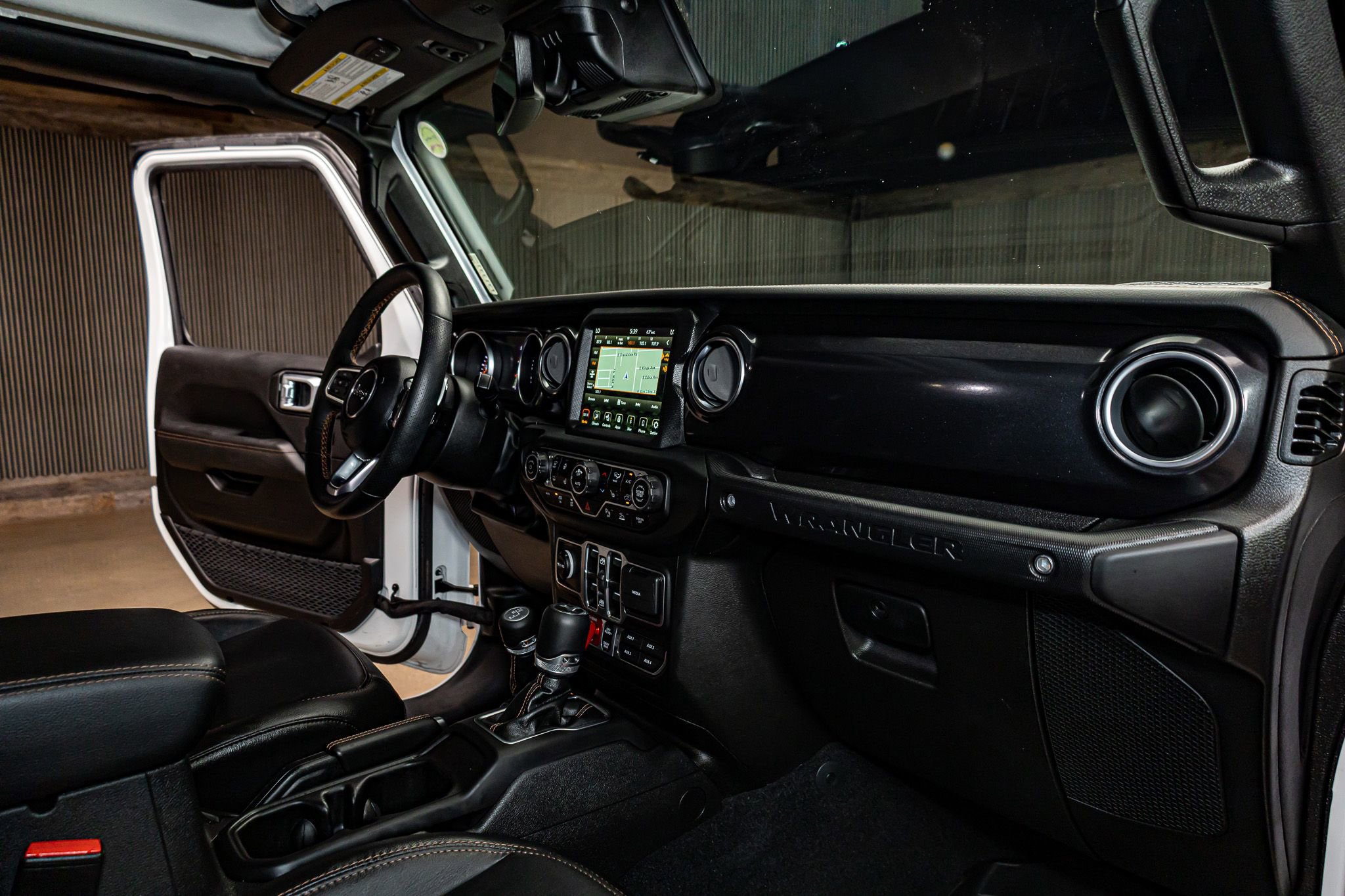 Used 2023 Jeep Wrangler Unlimited Rubicon 392 w/ Xtreme Recon 35" Tire Package image 19